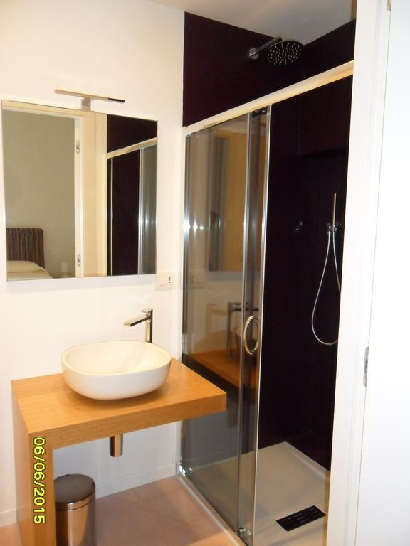 B&B La Casa Gialla เลชเช ห้อง รูปภาพ